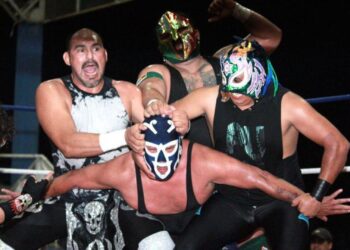 Los Rudos aplacaron los aires del Huracán Ramírez y el Duende Verde