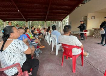 Comités vecinales fomentan la confianza entre el policía y la sociedad para reforzar la vigilancia