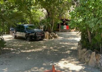 Muere turista extranjero tras golpearse con una roca en el Cenote Azul de Playa del Carmen