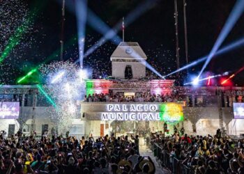 Solidaridad celebra con fervor Grito de Independencia