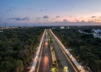 Se alcanzan 52 cruceros y 7 mil luminarias nuevas en Solidaridad