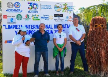 Solidaridad encabezó el evento voluntario internacional de limpieza de costas y cuerpos de agua