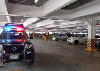 Buscan cambio en la ley para que policías de Playa del Carmen ya no sean rentados para seguridad privada