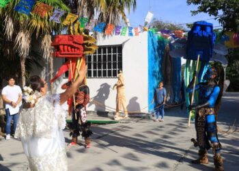 Impulsan las bellas artes en Solidaridad con "Visitando mi Instituto"