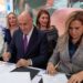 Lili Campos firma el hermanamiento de Playa del Carmen con Algeciras, tierra natal de Paco de Lucía