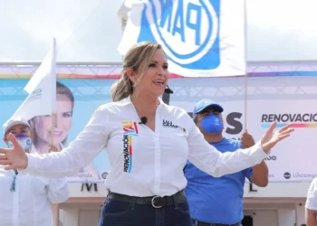 Lili Campos respaldada por los playenses para su reelección