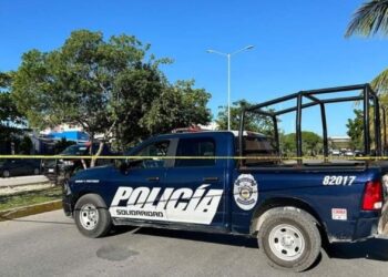 Asesinan a balazos a una persona en el mercado de Villas del Sol de Playa del Carmen