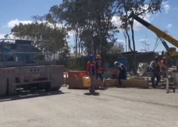 Trabajan a marchas forzadas en tramo del Tren Maya de Playa del Carmen previo a su inauguración
