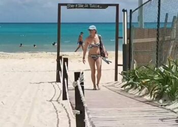 Locales y turistas desean seguir disfrutando de la Playa 88; piden que no se realicen obras en la costa