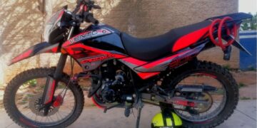 Policía de Solidaridad recupera una motocicleta robada gracias a tecnología de lectura de placas