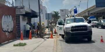 Varias colonias de Playa del Carmen estuvieron hasta 16 horas sin luz por un cortocircuito