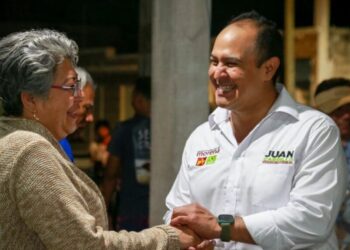 Juan Carrillo va por más presupuesto para islas