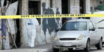 Localizan tres cuerpos en la colonia 28 de Julio de Playa del Carmen