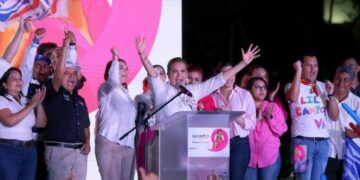 Playa del Carmen debe elegir entre la continuidad de la renovación o el regreso de la corrupción: Lili Campos