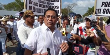 Se manifiestan ejidatarios de Playa del Carmen en defensa de sus tierras; invasores dicen que lo hacen por necesidad