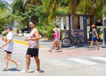 Turistas atendidos con CAPTA en Solidaridad
