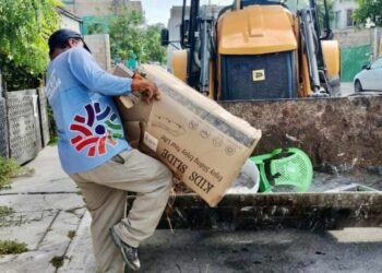 Campaña de descacharrización en Villamar, Cataluña y la Toscana