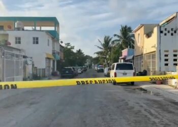 Disparan contra una persona al salir de su vivienda en Playa del Carmen