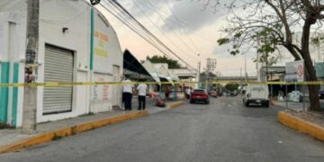 Ejecutan a vendedora cerca de la terminal de las vanes de la ruta Playa del Carmen-Tulum