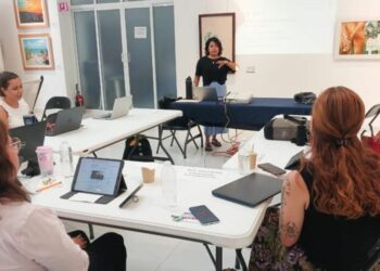 Wikimedia México capacita a mujeres de Solidaridad en Editatona