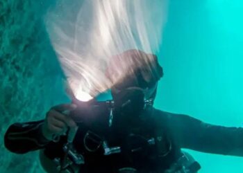 Acuden al rescate de buzo que se estaba quedando sin oxígeno en Playa del Carmen
