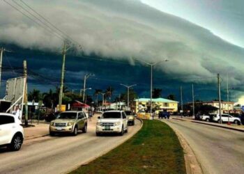 Tormenta tropical "Alberto" generará lluvias, trombas marinas y fuerte oleaje en Quintana Roo