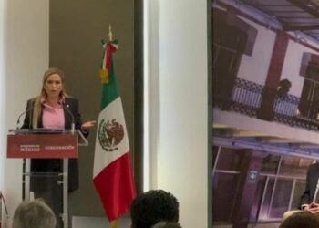 Reconocen gestión de Lili Campos por su lucha contra la violencia de género con los "Puntos Violetas"