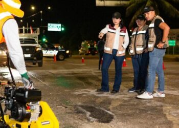 Mega operativo de bacheo para atender tres años de rezago en Playa del Carmen