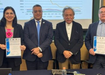 Estefanía Mercado presenta en la UNAM el programa de gobierno “Prosperidad Para Todos”
