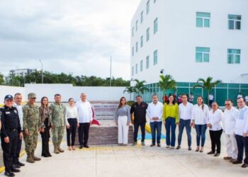 Acompaña Estefanía Mercado a la gobernadora Mara Lezama a la inauguración de la nueva sede de la Fiscalía General del Estado