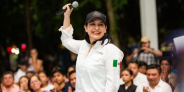 Masivo apoyo en primer foro ciudadano a favor del cambio de nombre de Solidaridad a Playa del Carmen