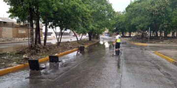 Gobierno de Estefanía Mercado despliega operativo “Tormenta” ante intensas lluvias en Playa del Carmen