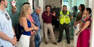 Gobierno de Estefanía Mercado fortalece coordinación con empresarios en materia de protección civil