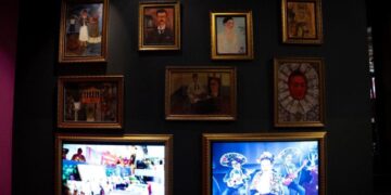 Alumnos de la EMIAA de Playa del Carmen conocen vida y obra de Frida Kahlo