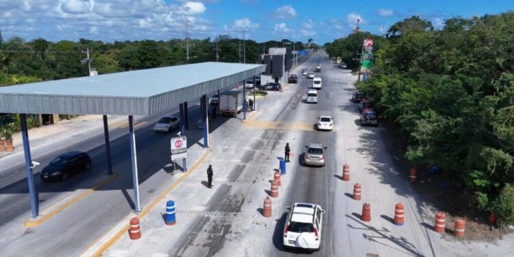 Gobierno de Estefanía Mercado fortalece la atención a conductores con Unidad de Auxilio Vial