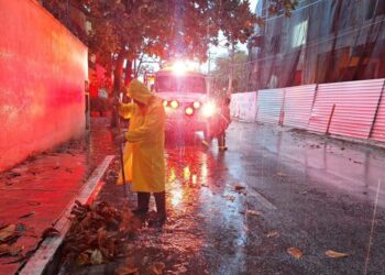 Gobierno de Estefanía Mercado activa Operativo Tormenta ante lluvias registradas en Playa del Carmen
