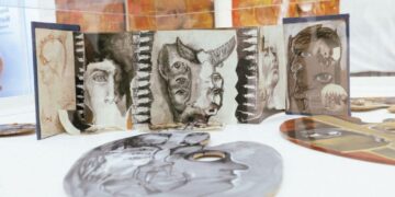 Armando Martínez, artista playense, expone en Galería de Arte del antiguo palacio municipal