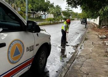 Estefanía Mercado activa el Operativo Tormenta y llama a la ciudadanía a reforzar la prevención ante lluvias intensas